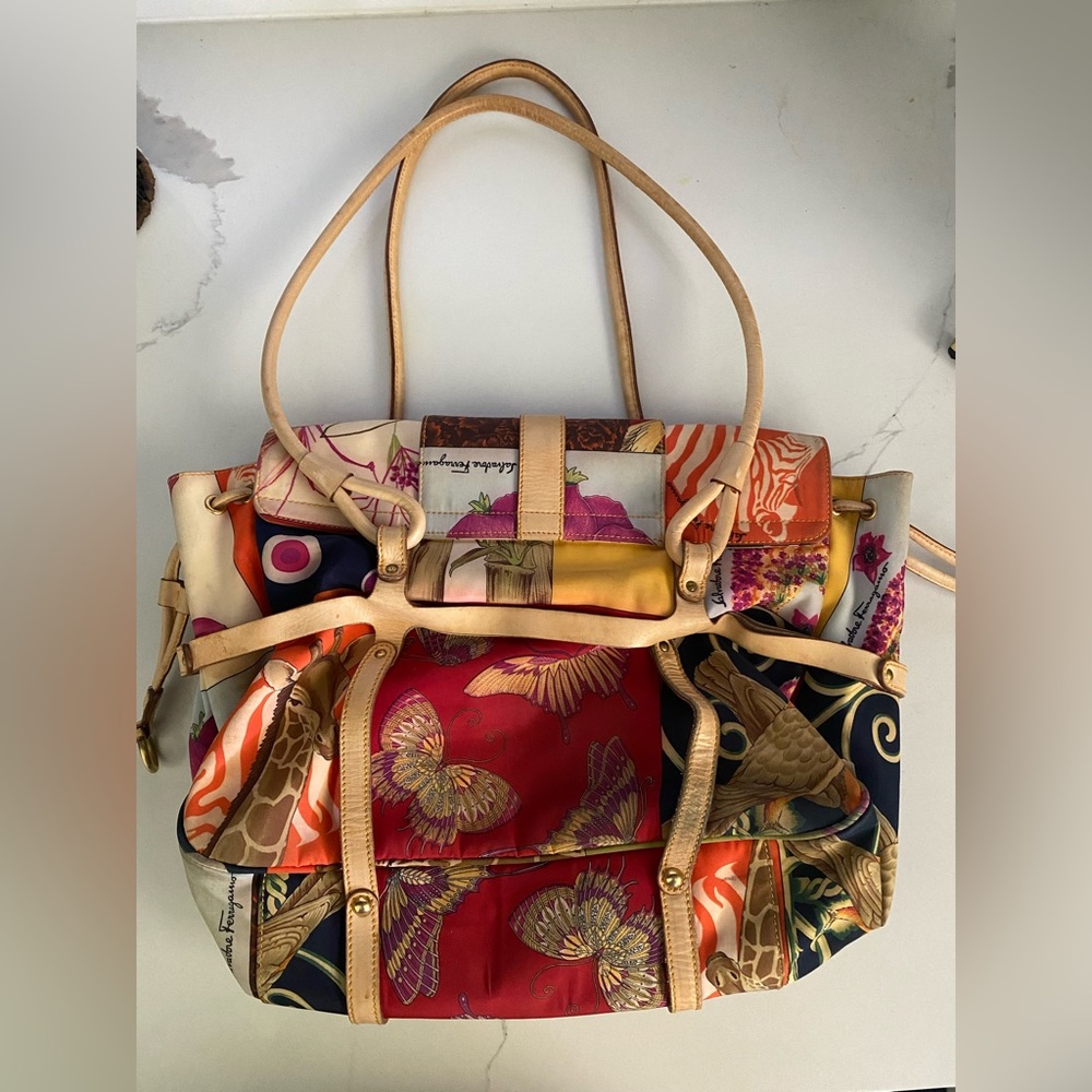 Salvatore Ferragamo Panther and Flower long top handle bag - Picture 2 of 2